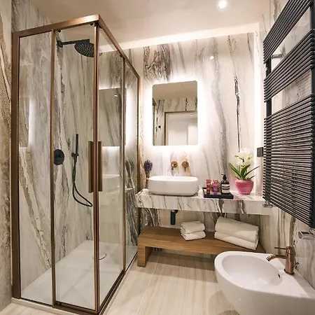 Luxury & Central Апартаменты